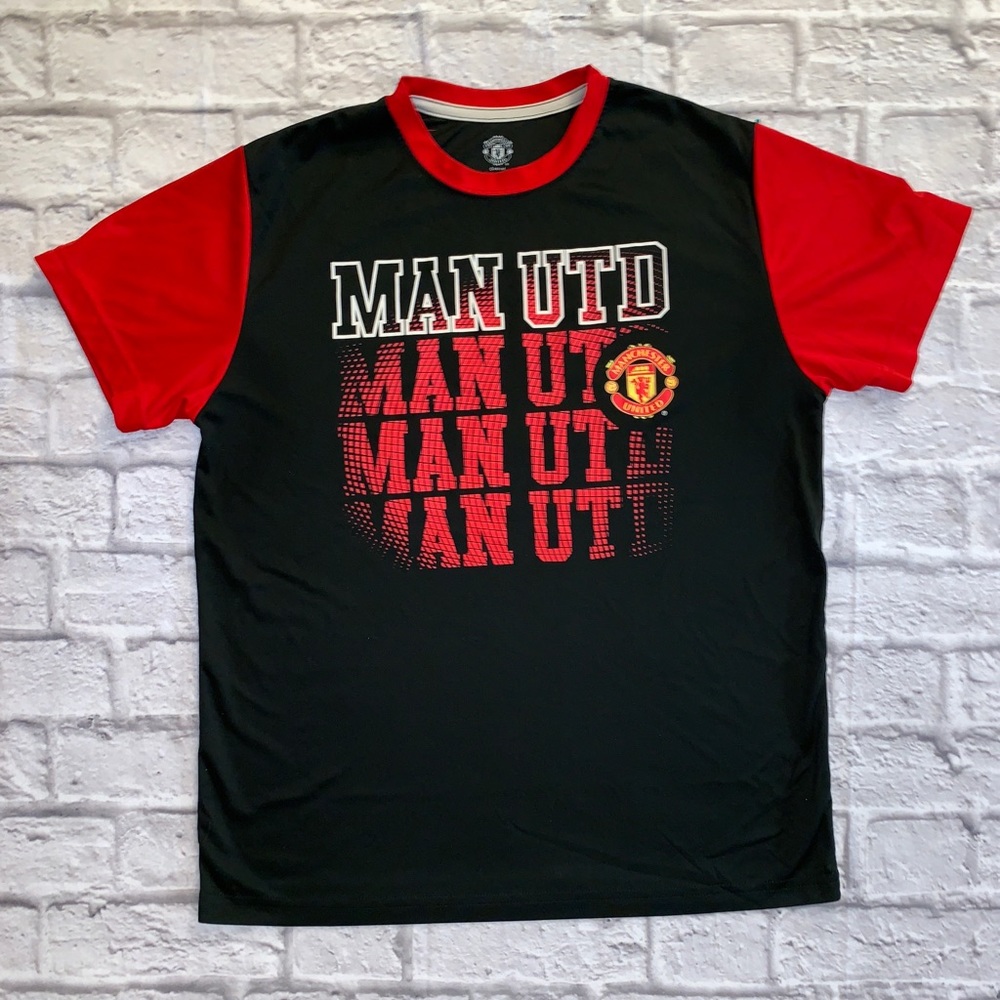 MANCHESTER UNITED MENS T SHIRT SIZE LARGE